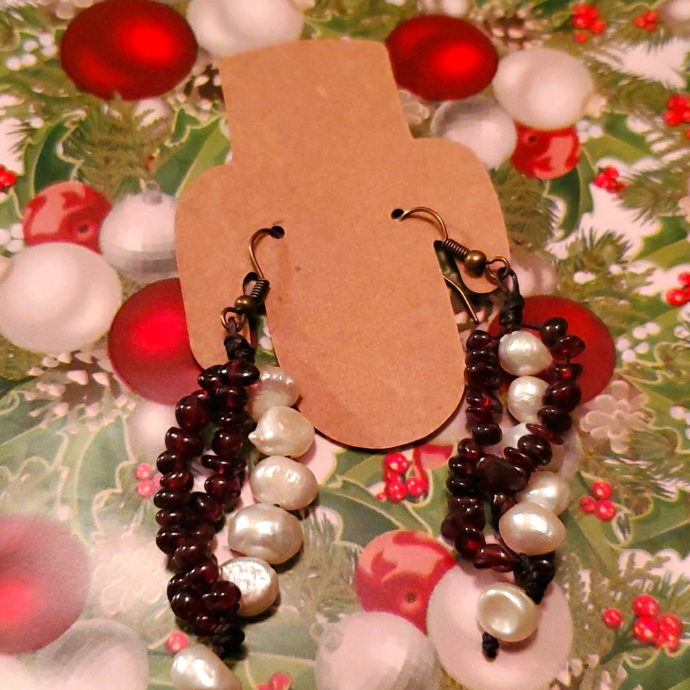 Elegant Pearl and Garnet Earrings